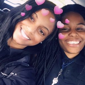 Meet your Posher, Anetria